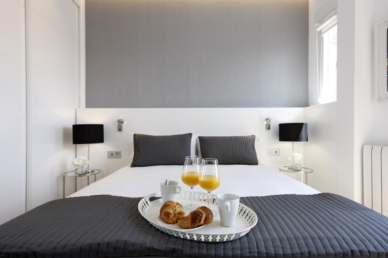 Latina Plaza Apartment มาดริด ภายนอก รูปภาพ